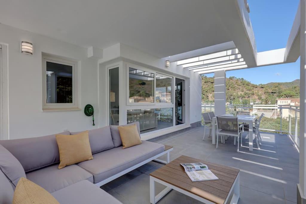 Riverside Benahavis Holiday Rental Apartment Экстерьер фото